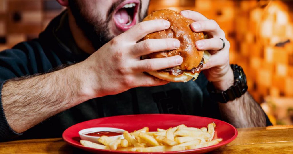 Una dieta rica en alimentos procesados podría reducir la memoria